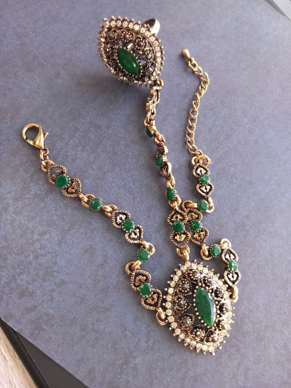 Sahmeran Style Hand Chain